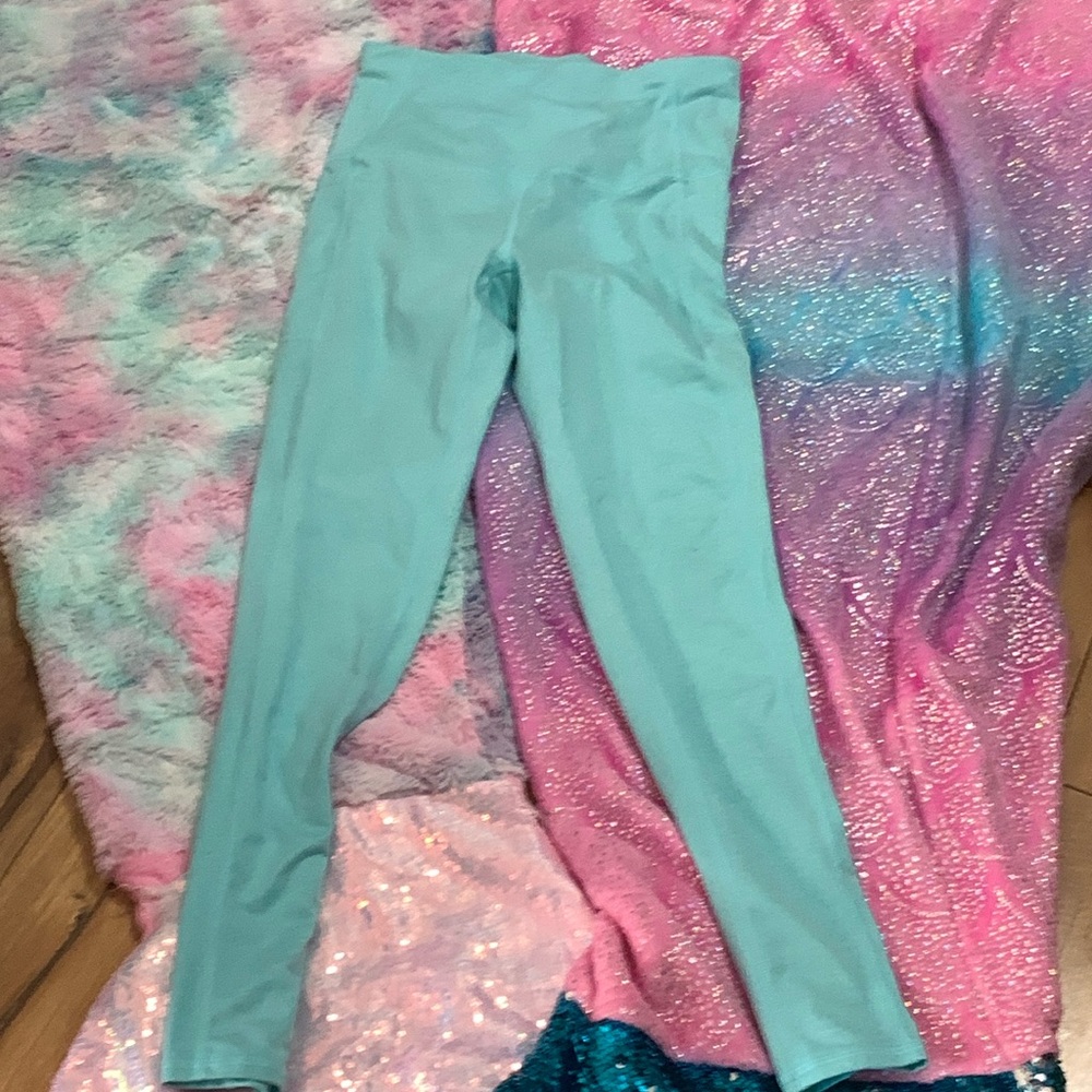 Athletic works teal leggings small